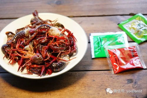吃不完的方便面调料别再乱扔了 用它来做小龙虾,保证你吃到光盘